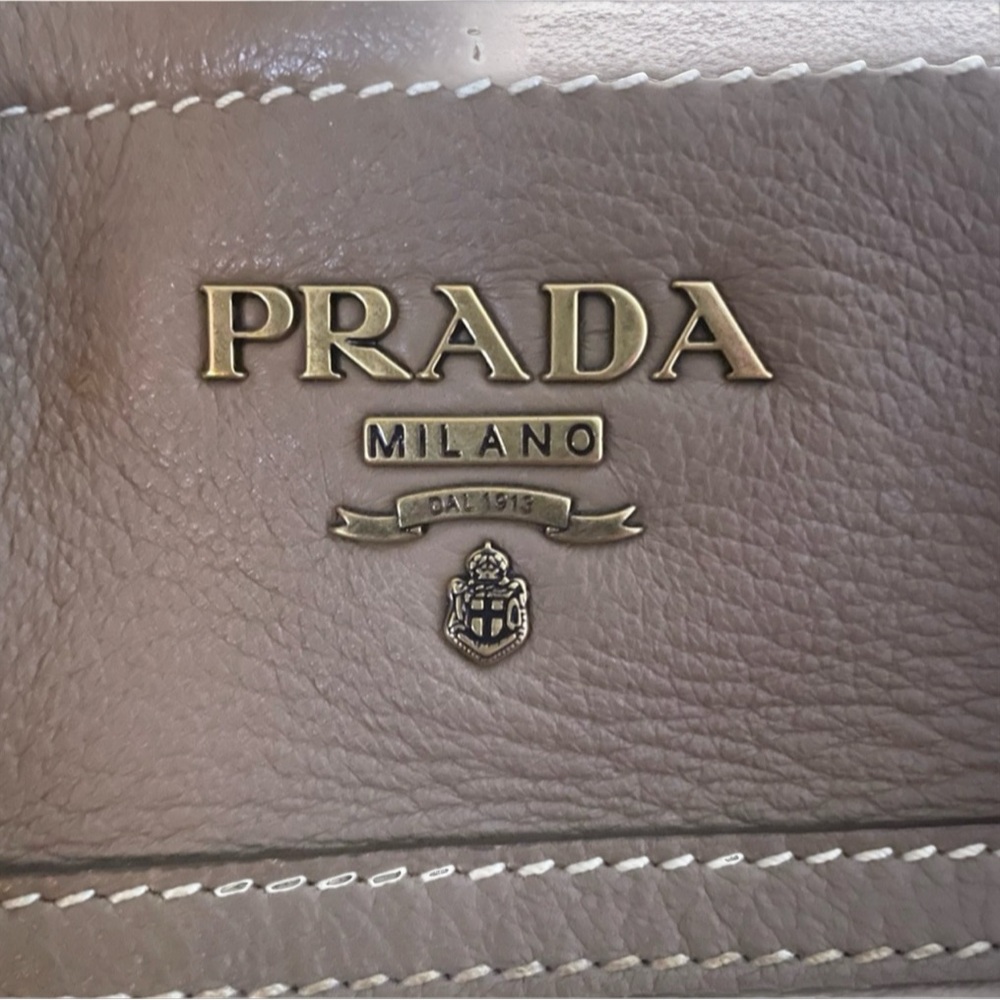 Prada 💜 HTF  Taupe Original Deer Skin Leather  Brown Top Handle Handbag - Picture 12 of 15
